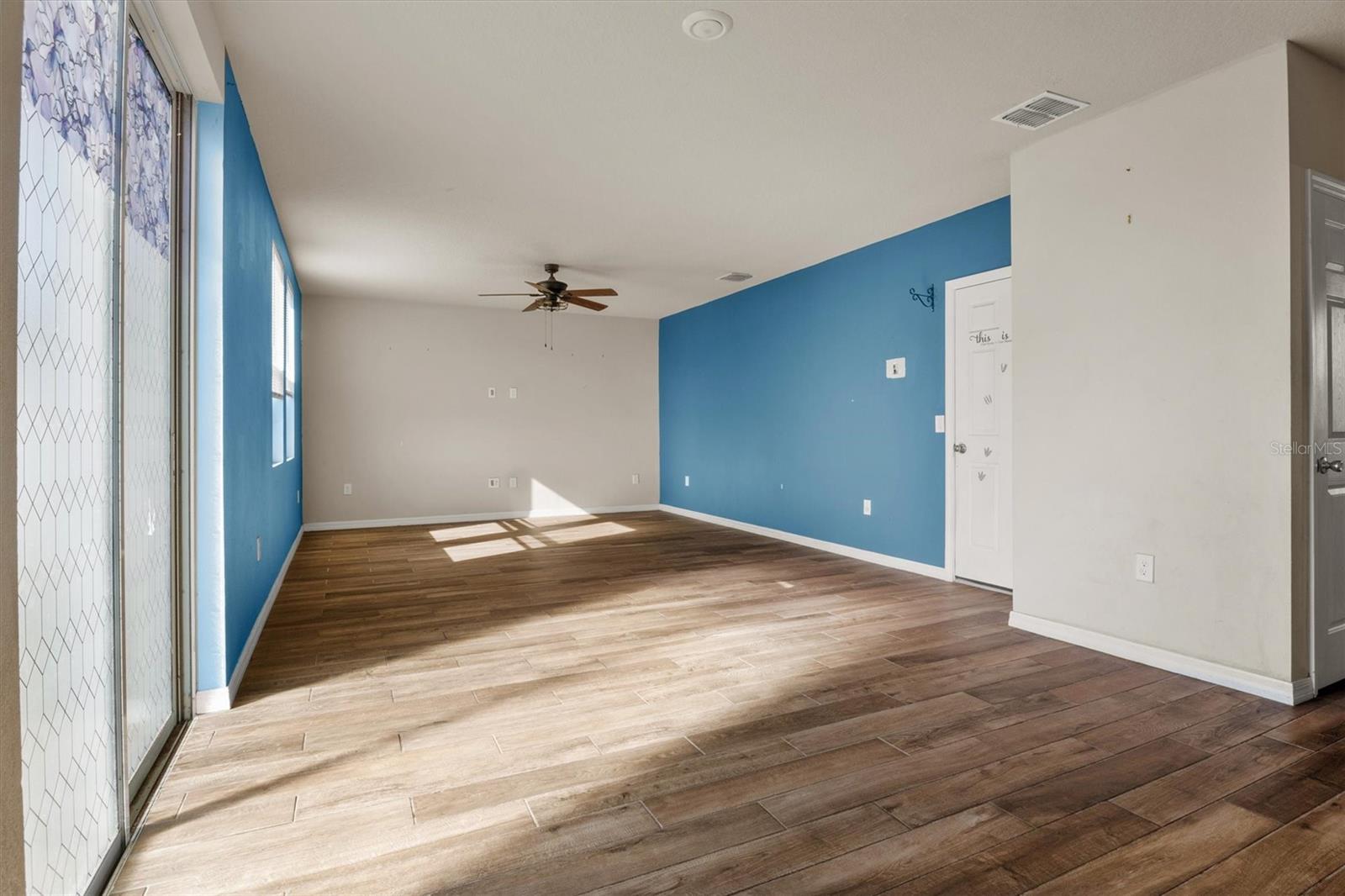 LUCERNE PARK RESERVE - Residential