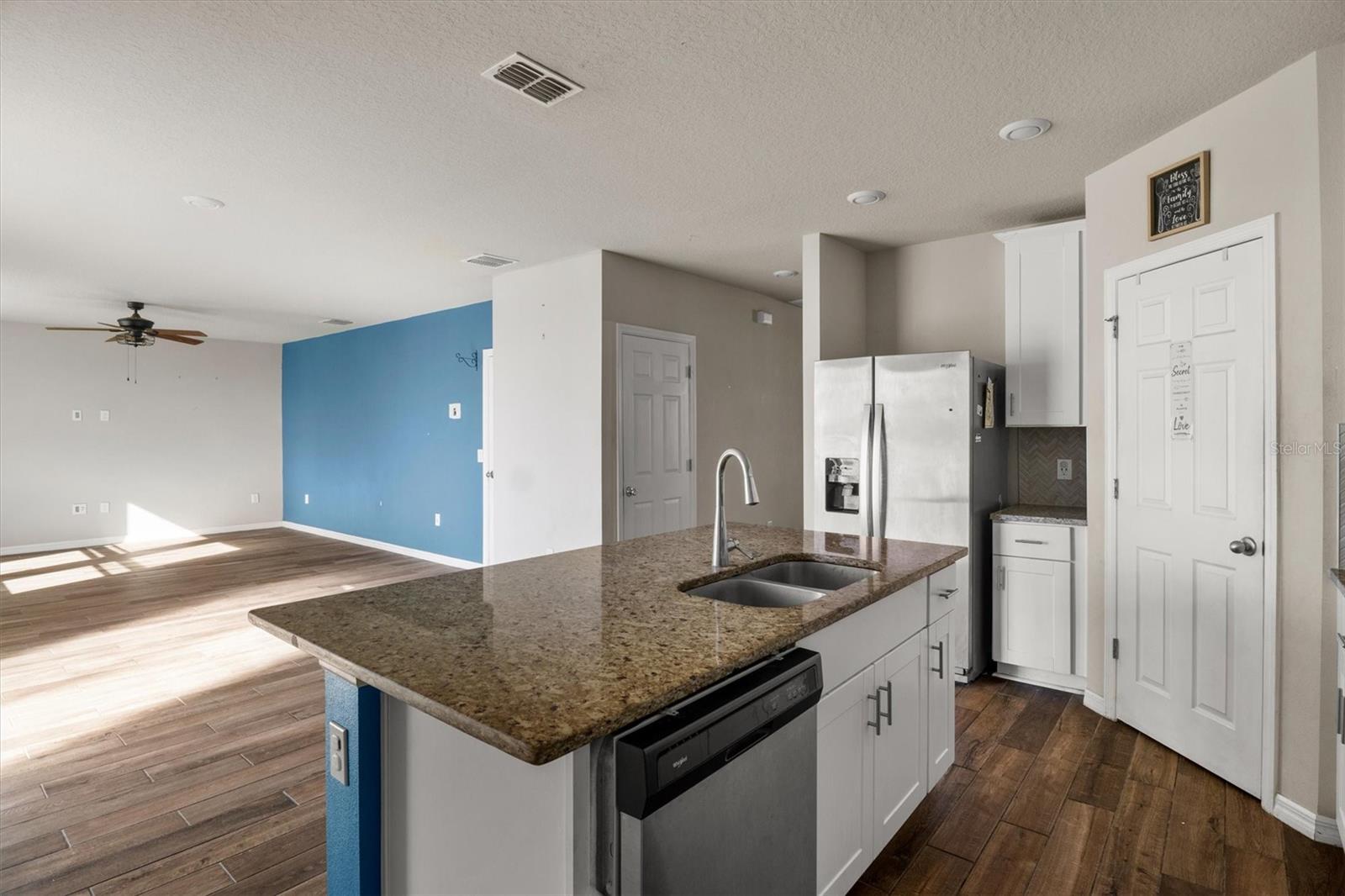 LUCERNE PARK RESERVE - Residential