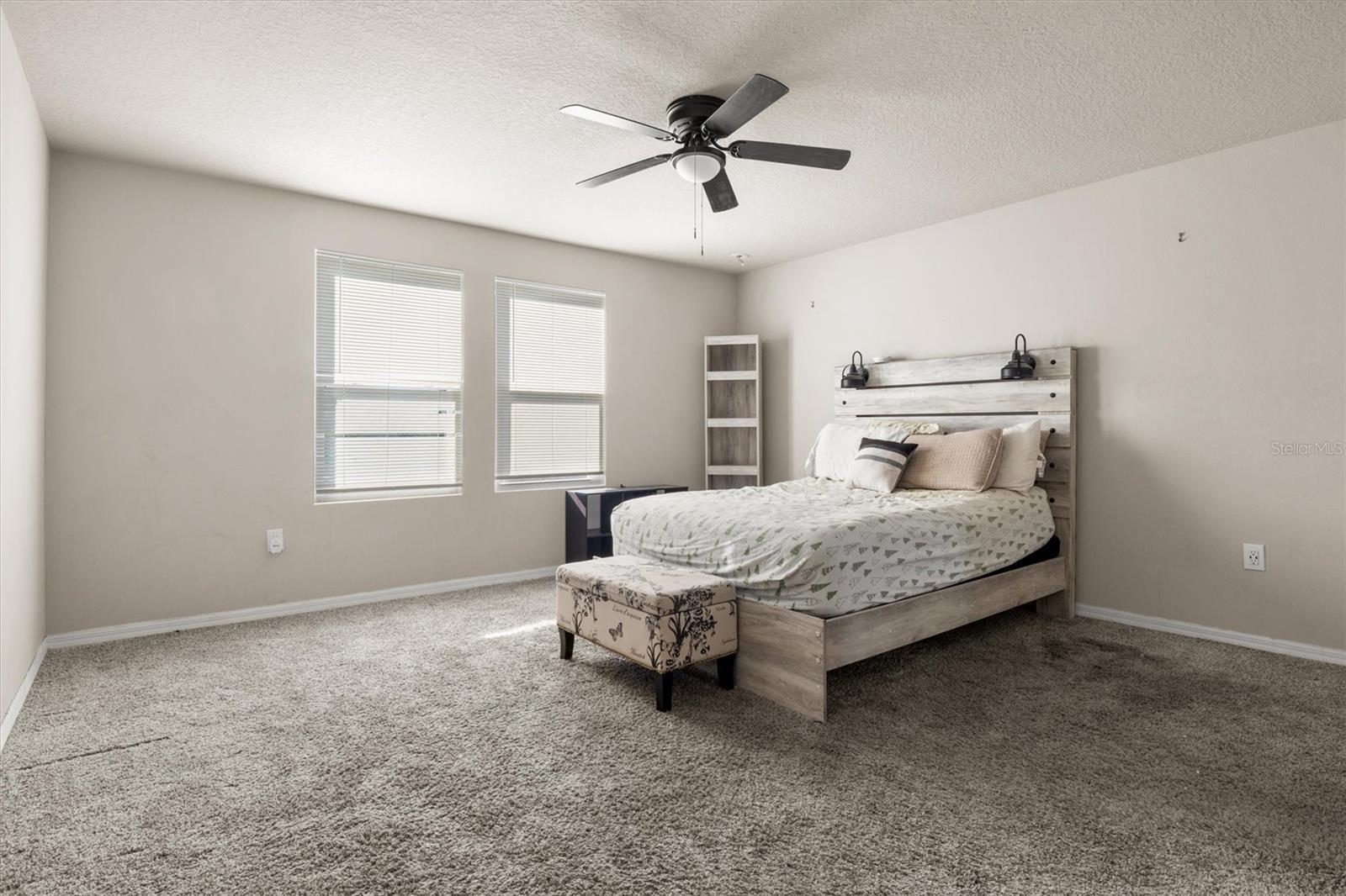 LUCERNE PARK RESERVE - Residential