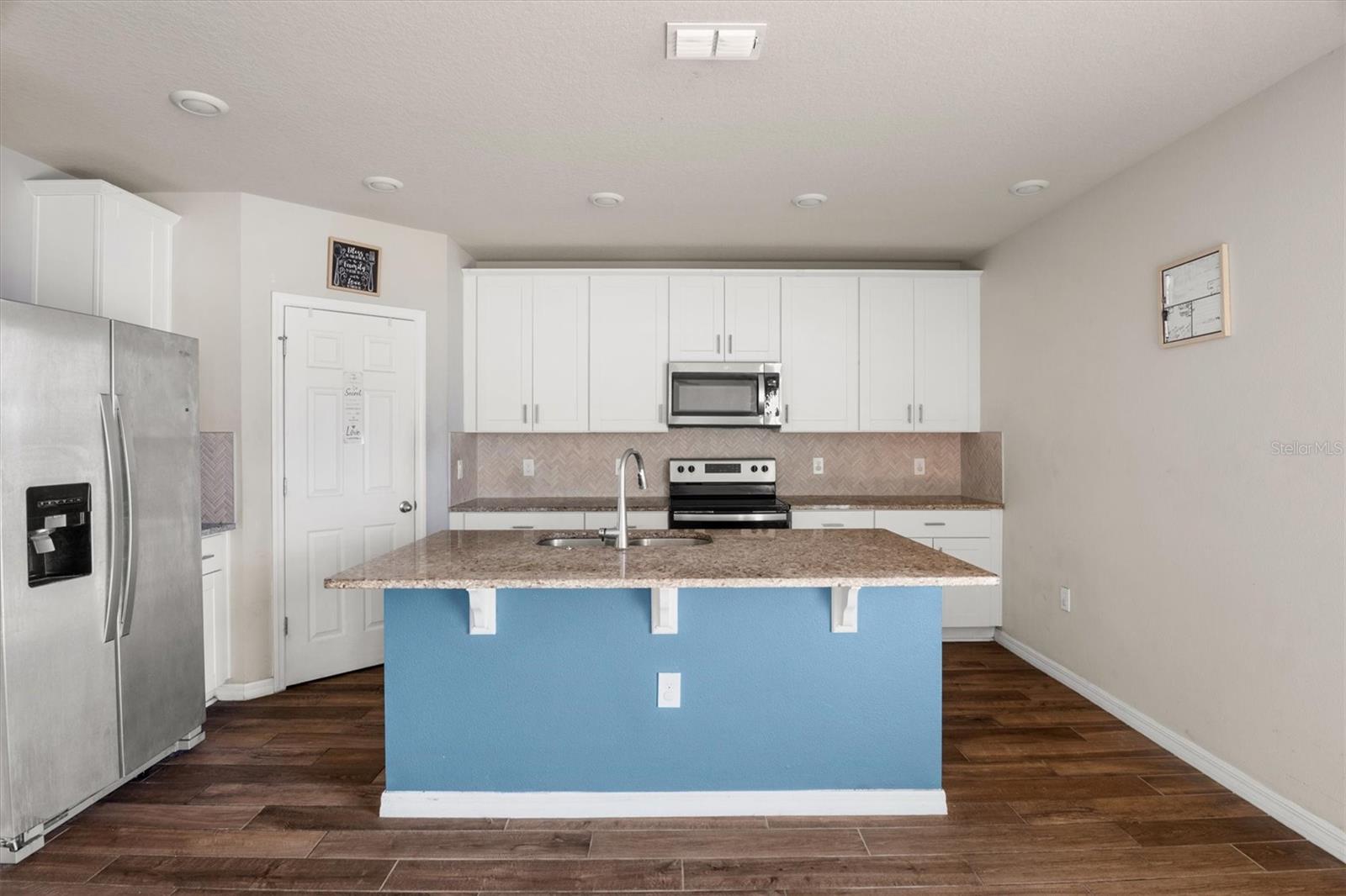 LUCERNE PARK RESERVE - Residential