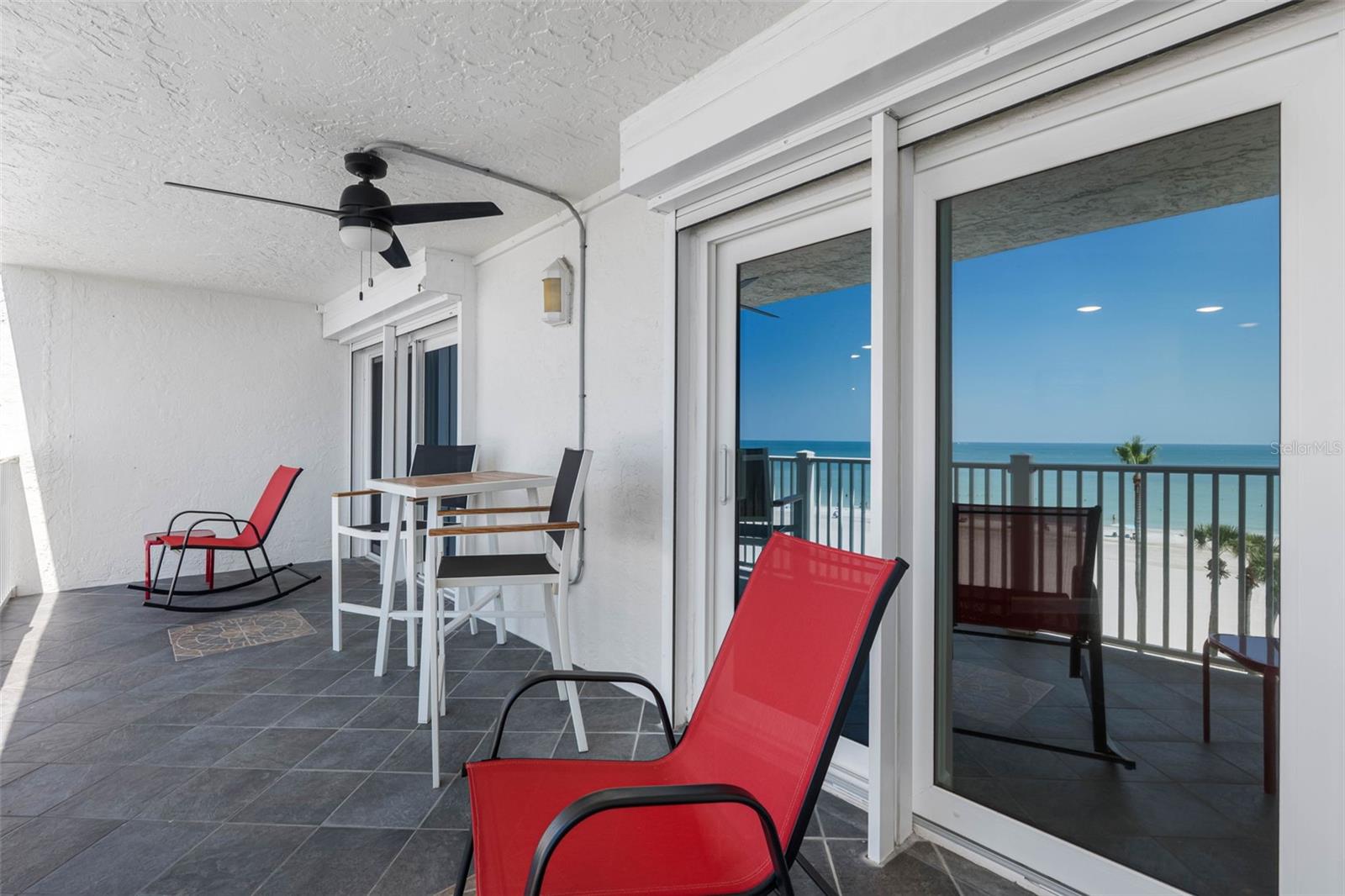 LIGHTHOUSE POINTE CONDO - Residential