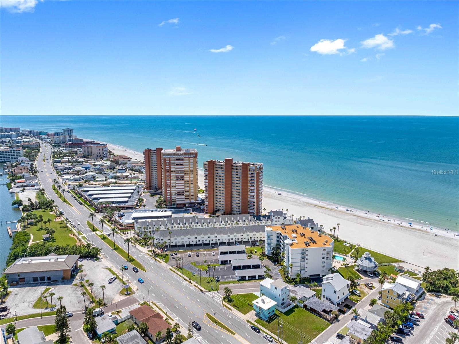 LIGHTHOUSE POINTE CONDO - Residential