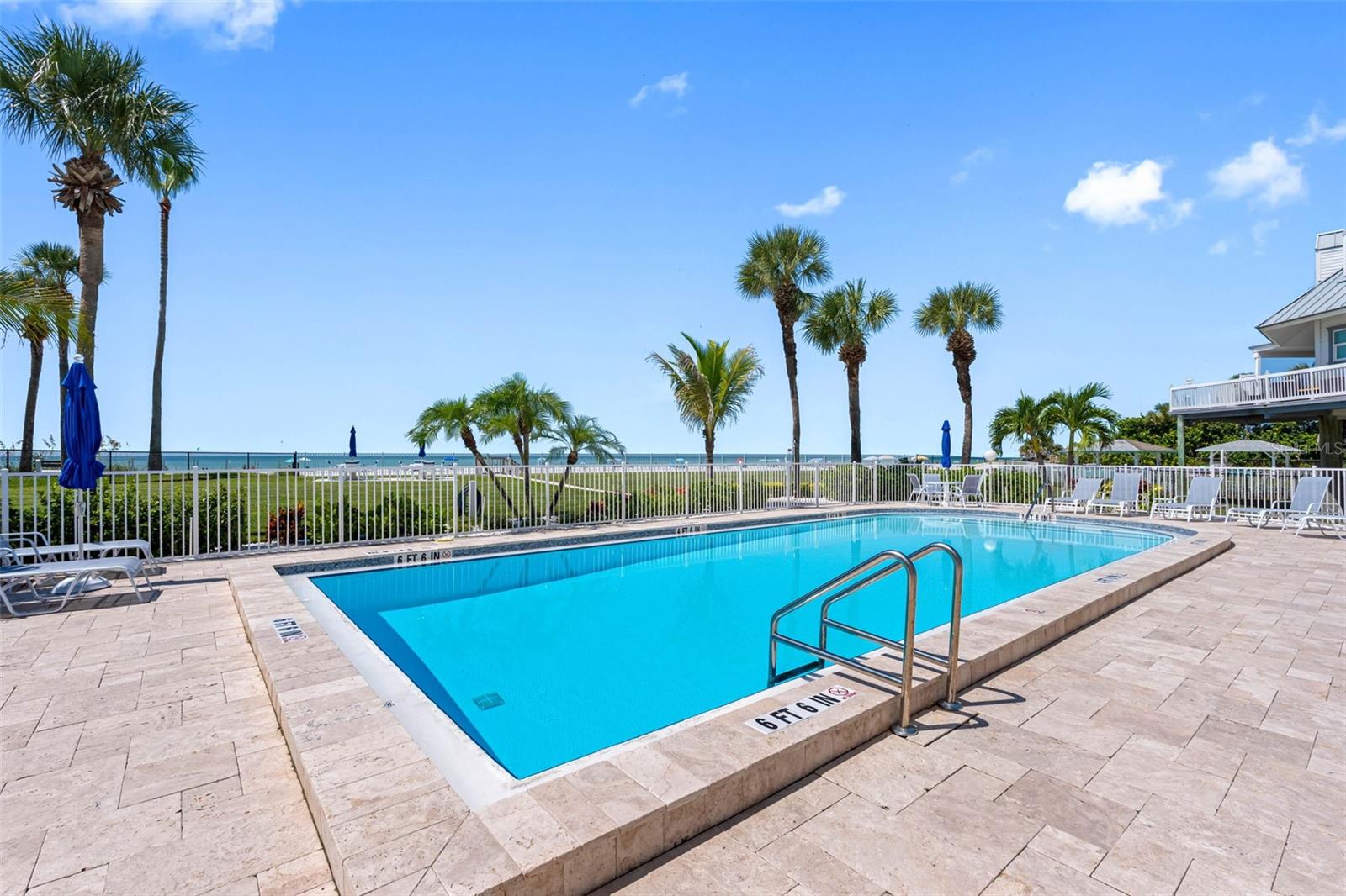 LIGHTHOUSE POINTE CONDO - Residential