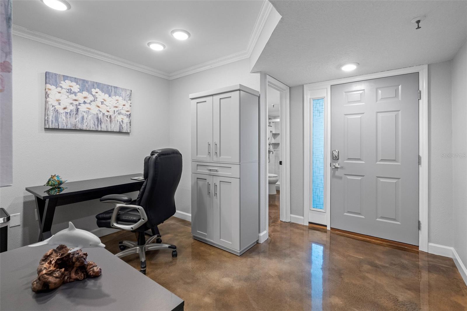 LIGHTHOUSE POINTE CONDO - Residential