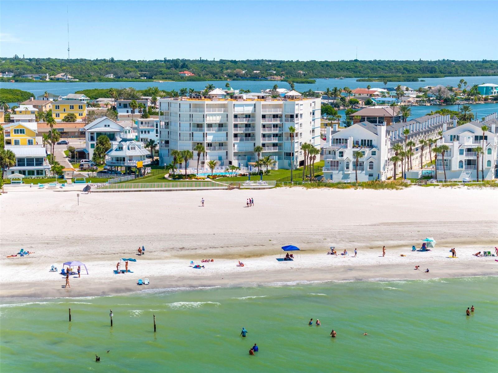 LIGHTHOUSE POINTE CONDO - Residential