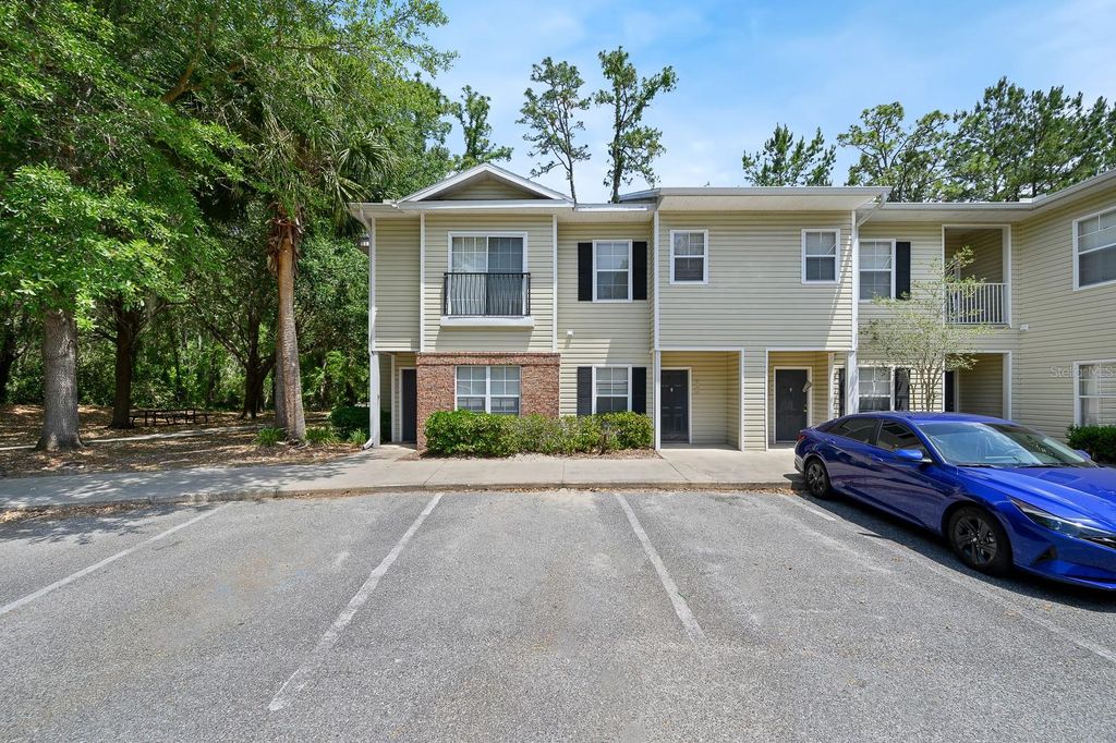 Photo of 5062 NW 44th Lane #102, Gainesville, FL 32606 (MLS # GC530660)