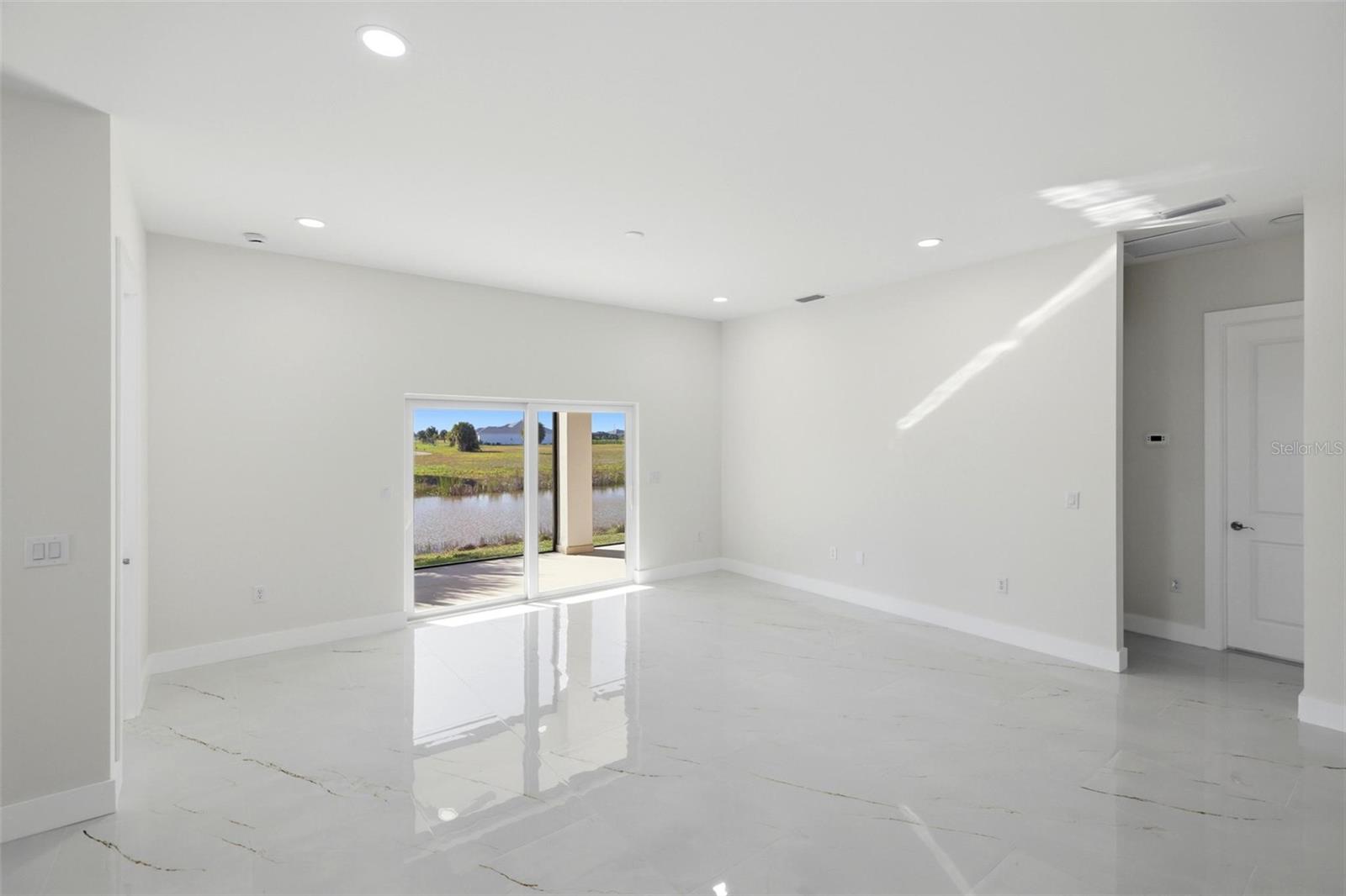 ROTONDA MEADOWS - Residential