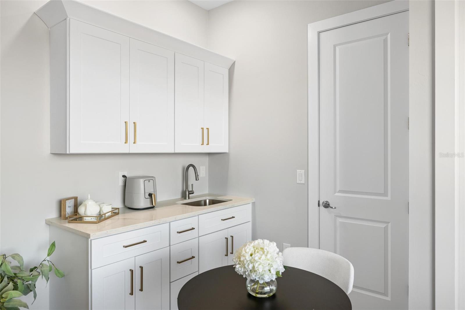 ROTONDA MEADOWS - Residential