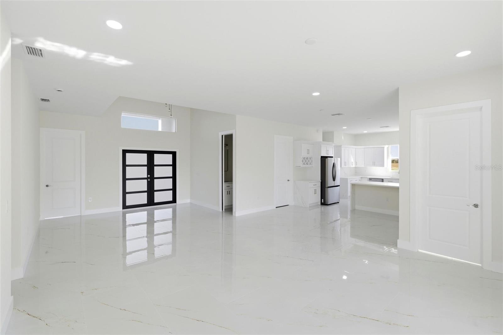 ROTONDA MEADOWS - Residential