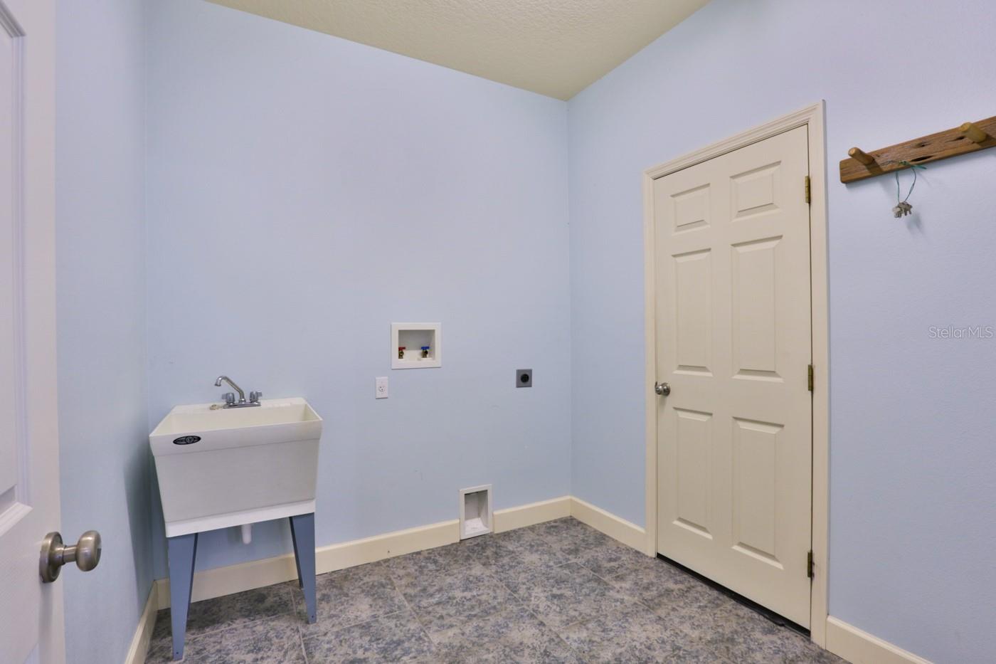 Ashby Cove Estates Unrec - Residential