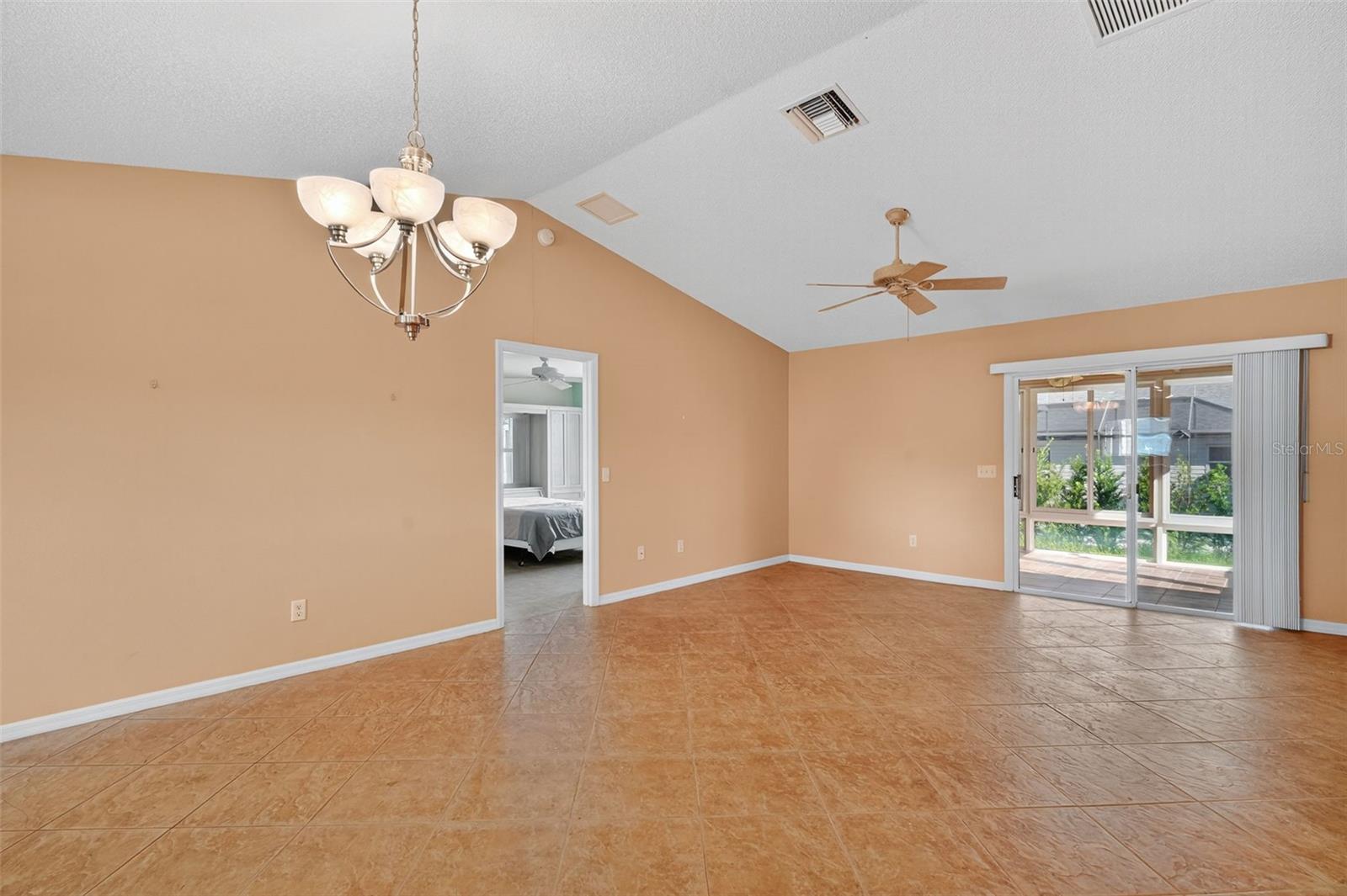 1625 ABERCROMBIE WAY