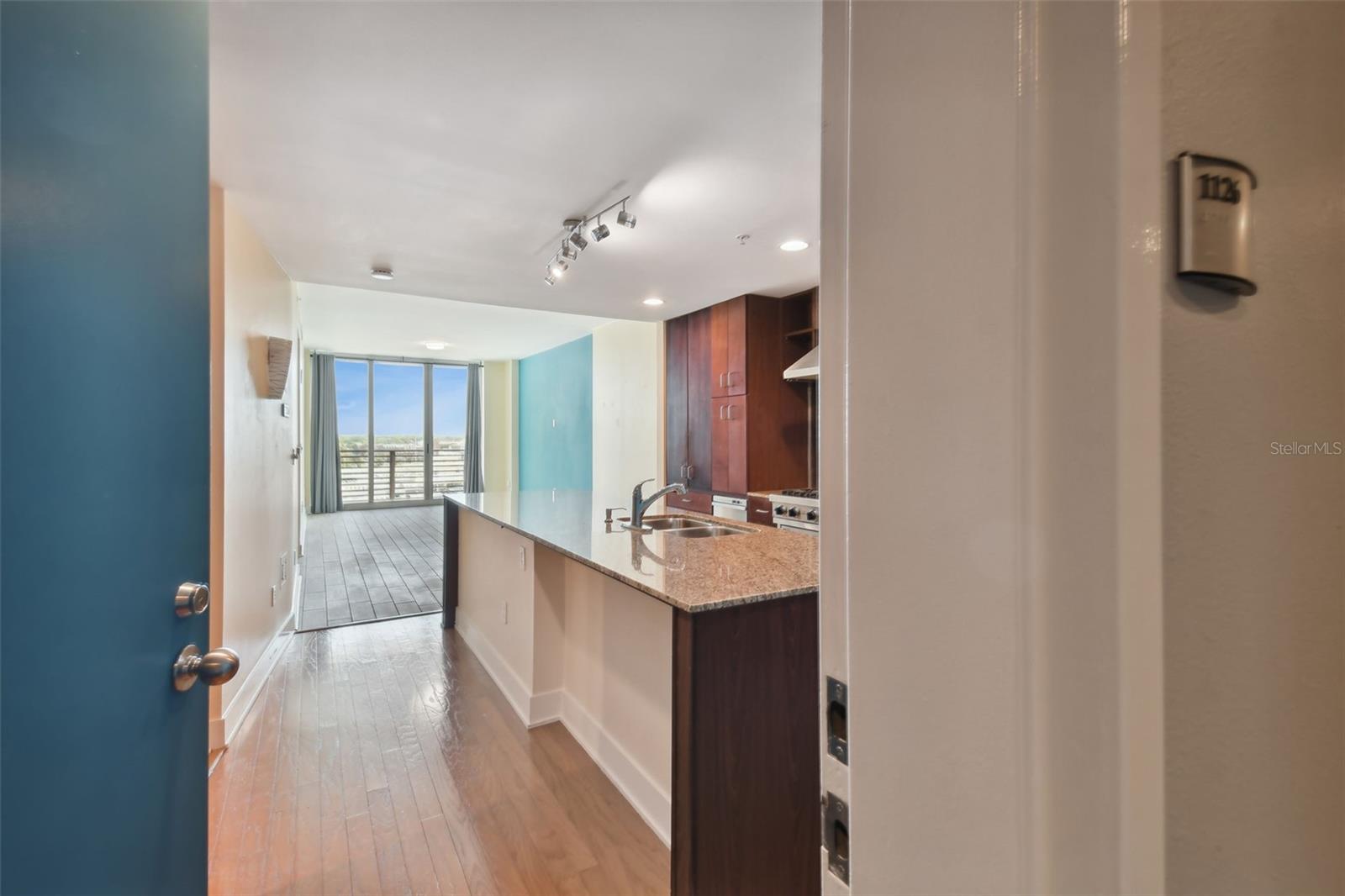 1208 E KENNEDY BOULEVARD 1126