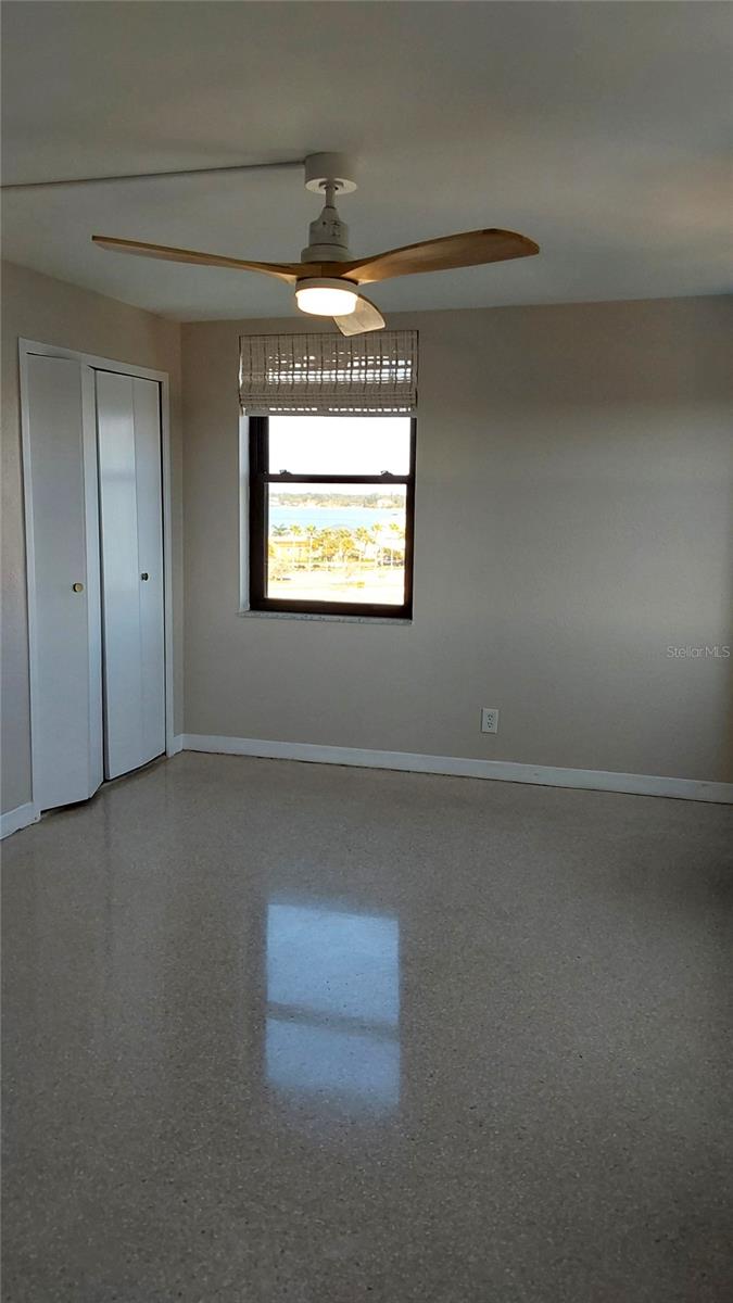 PARADISE ISLAND TOWERS CONDO - Residential Lease