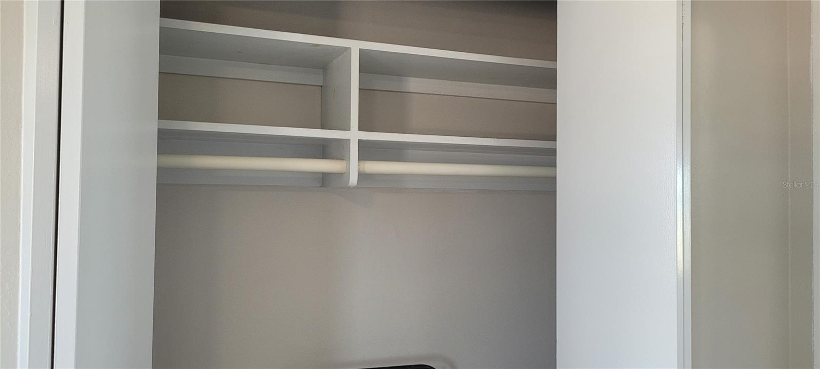 PARADISE ISLAND TOWERS CONDO - Residential Lease