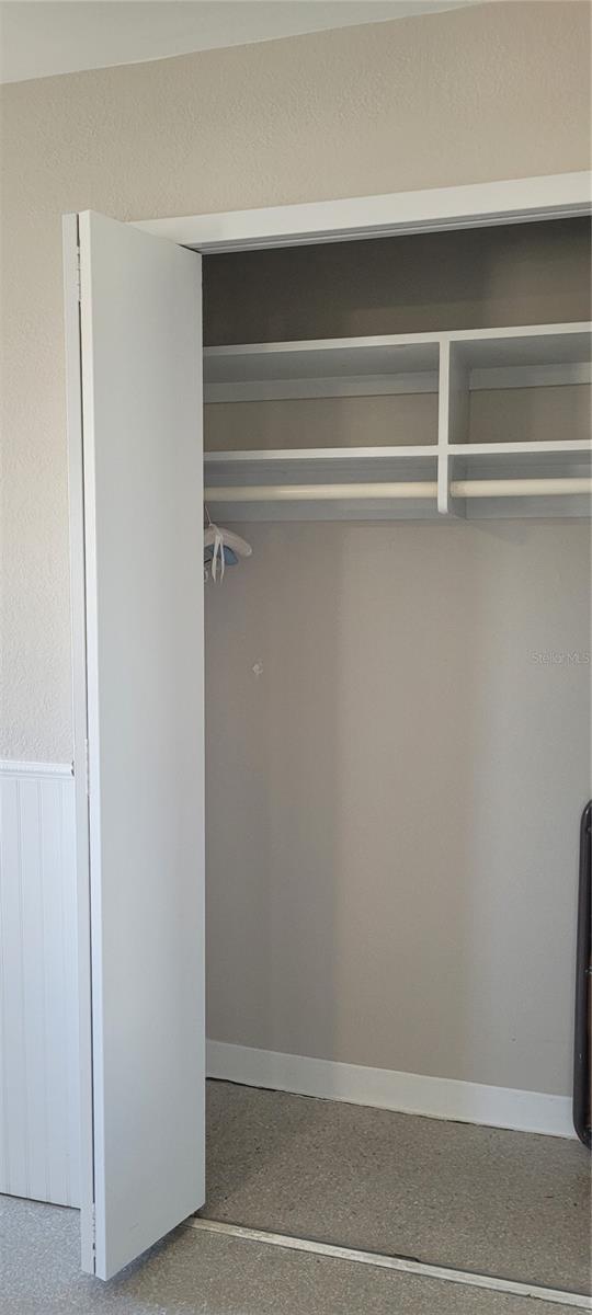 PARADISE ISLAND TOWERS CONDO - Residential Lease