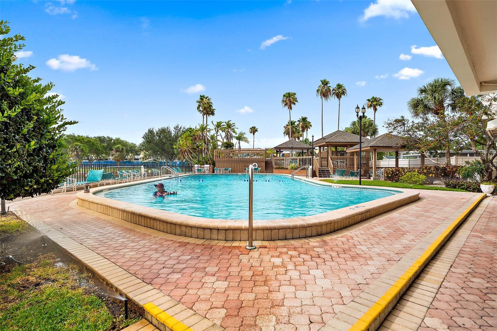 PARADISE ISLAND TOWERS CONDO - Residential Lease