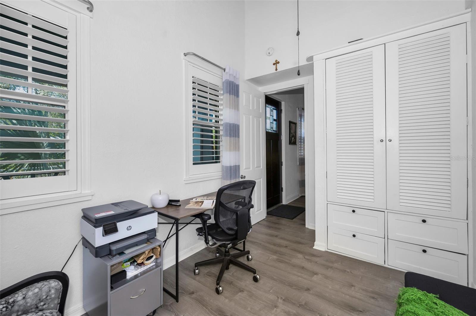 VIRGINIA PARK - Residential Lease