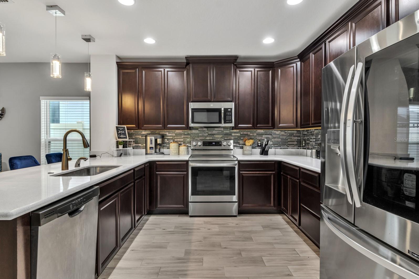 PRESERVE/SUNRISE PH 2 - Residential Lease