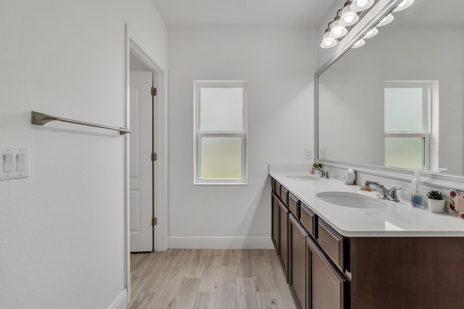 PRESERVE/SUNRISE PH 2 - Residential Lease