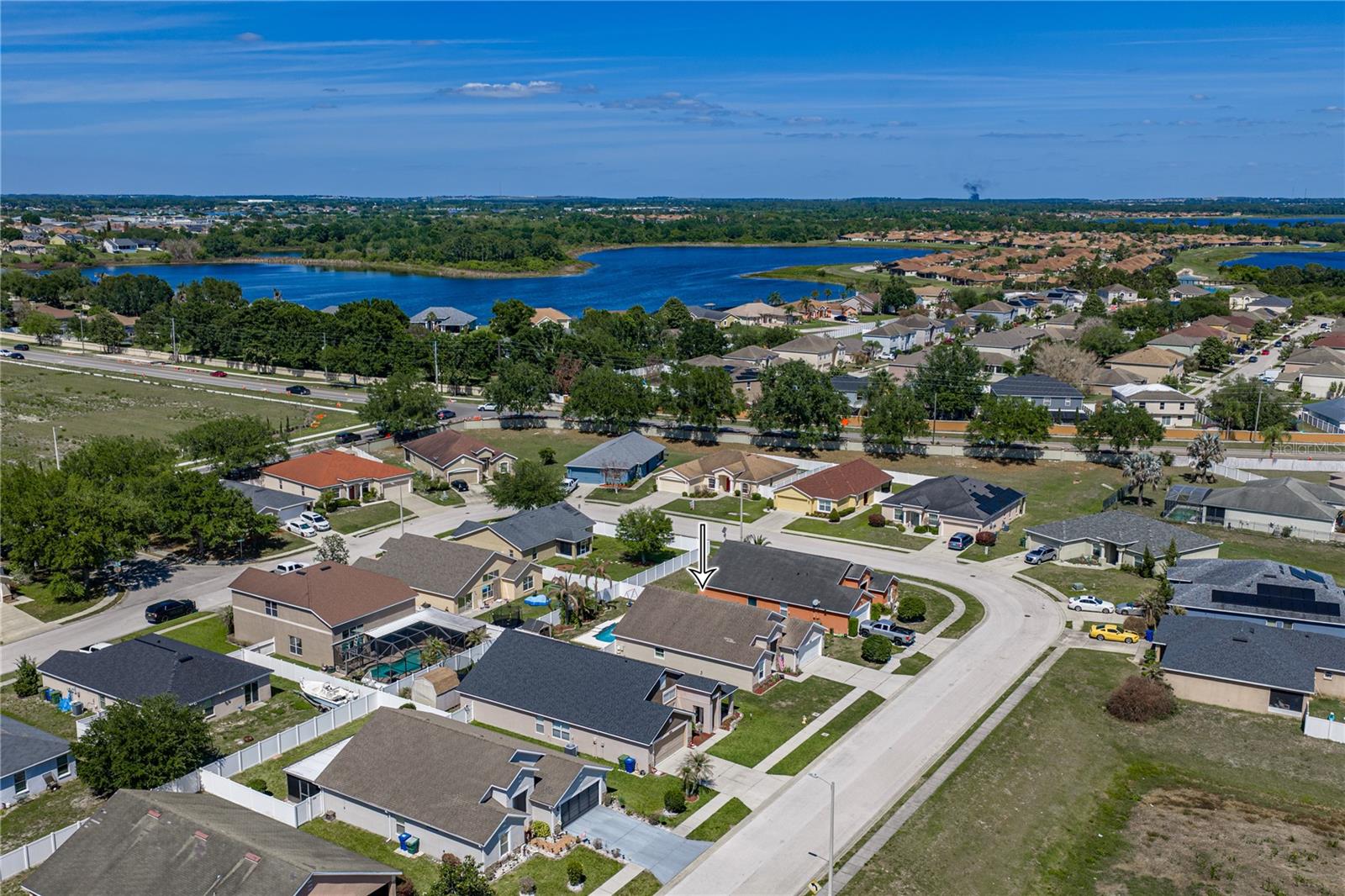 CRESCENT VIEW - Residential