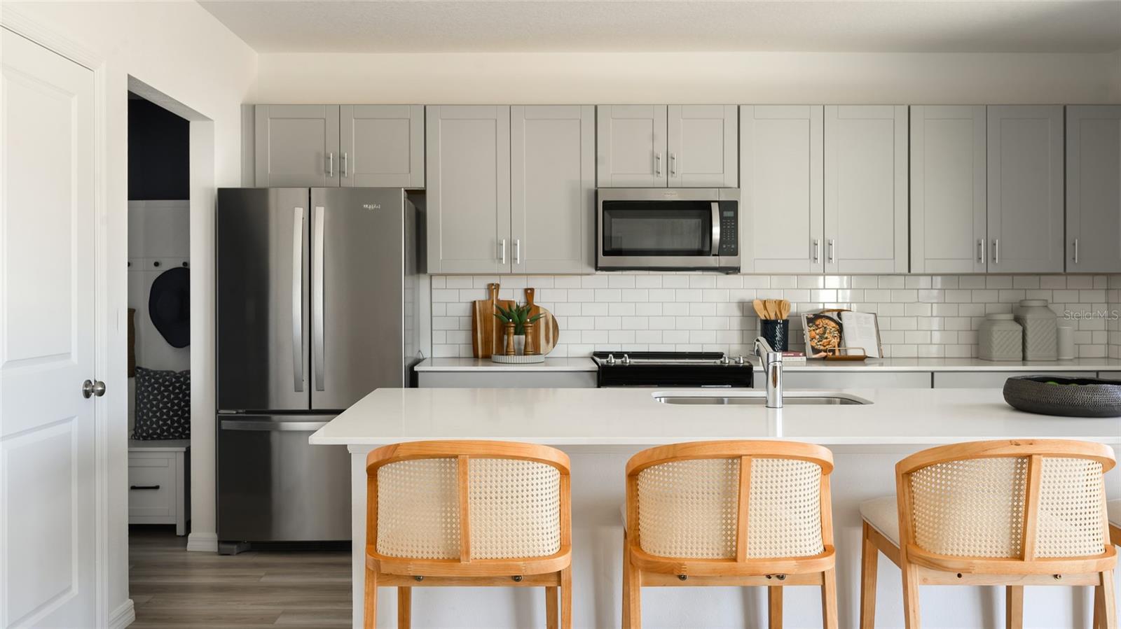 PASADENA LANDING - Residential