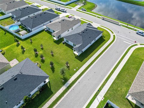 A home in AUBURNDALE