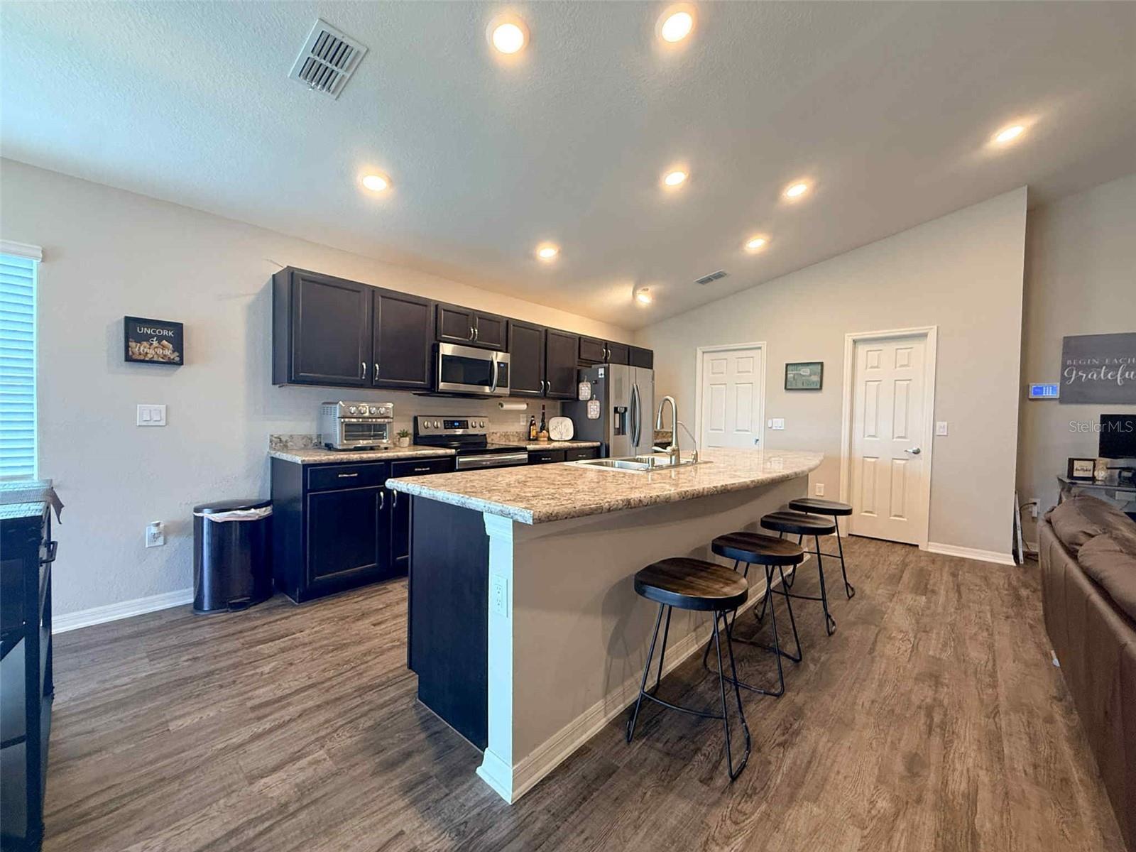 AUBURN COVE - Residential