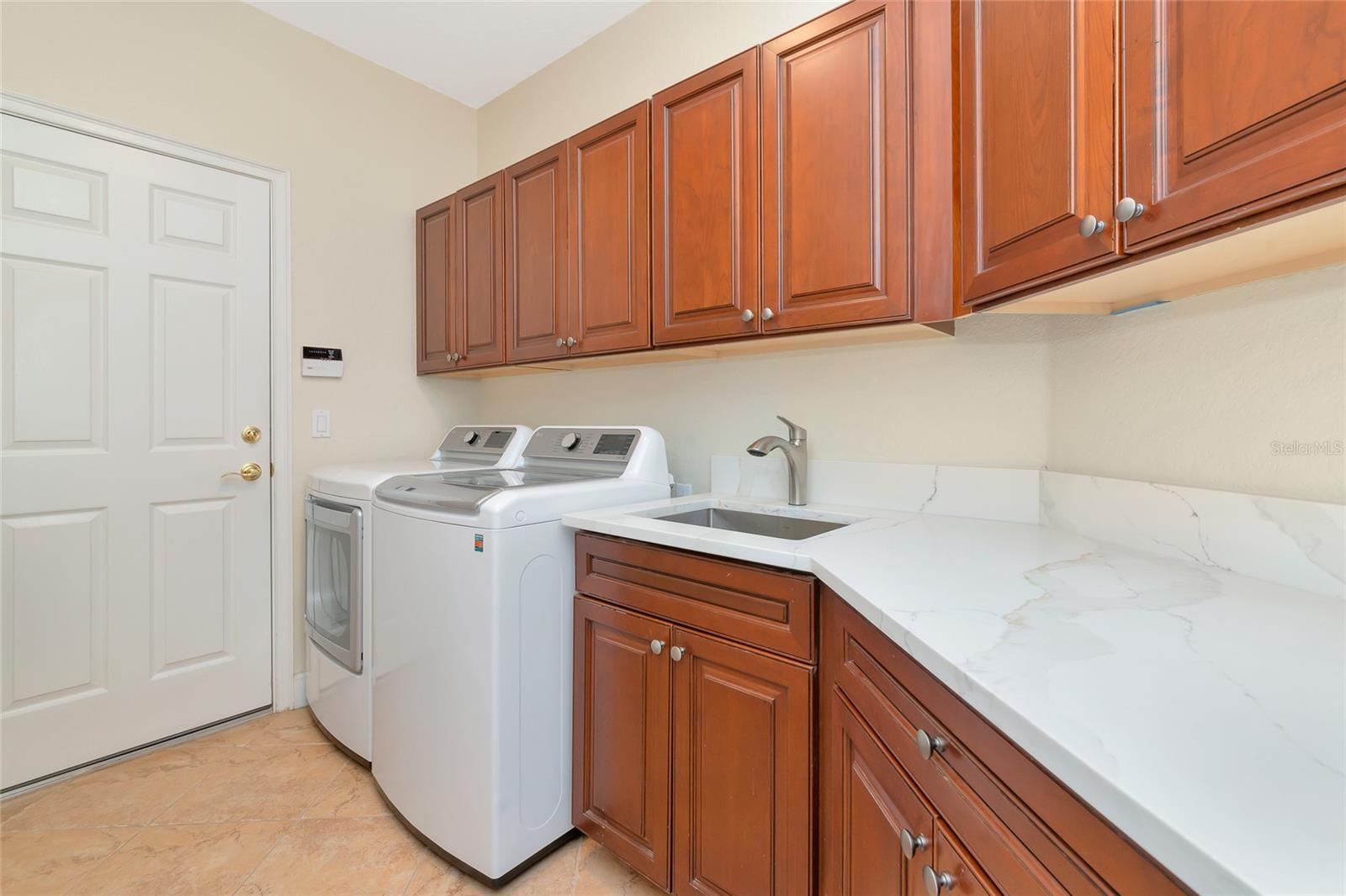 WATERLEFE GOLF & RIVER CLUB - Residential