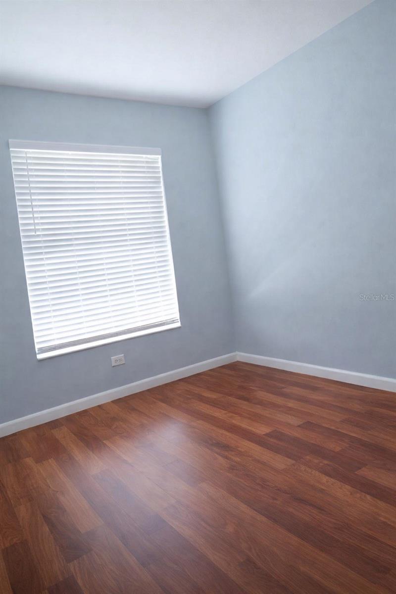 CARROLLWOOD PINES - Residential Lease