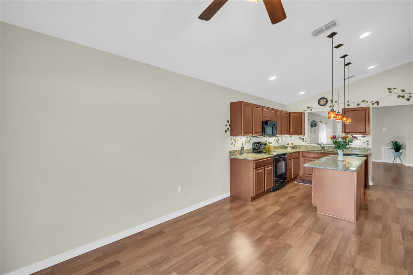 GILLETTE GROVE - Residential