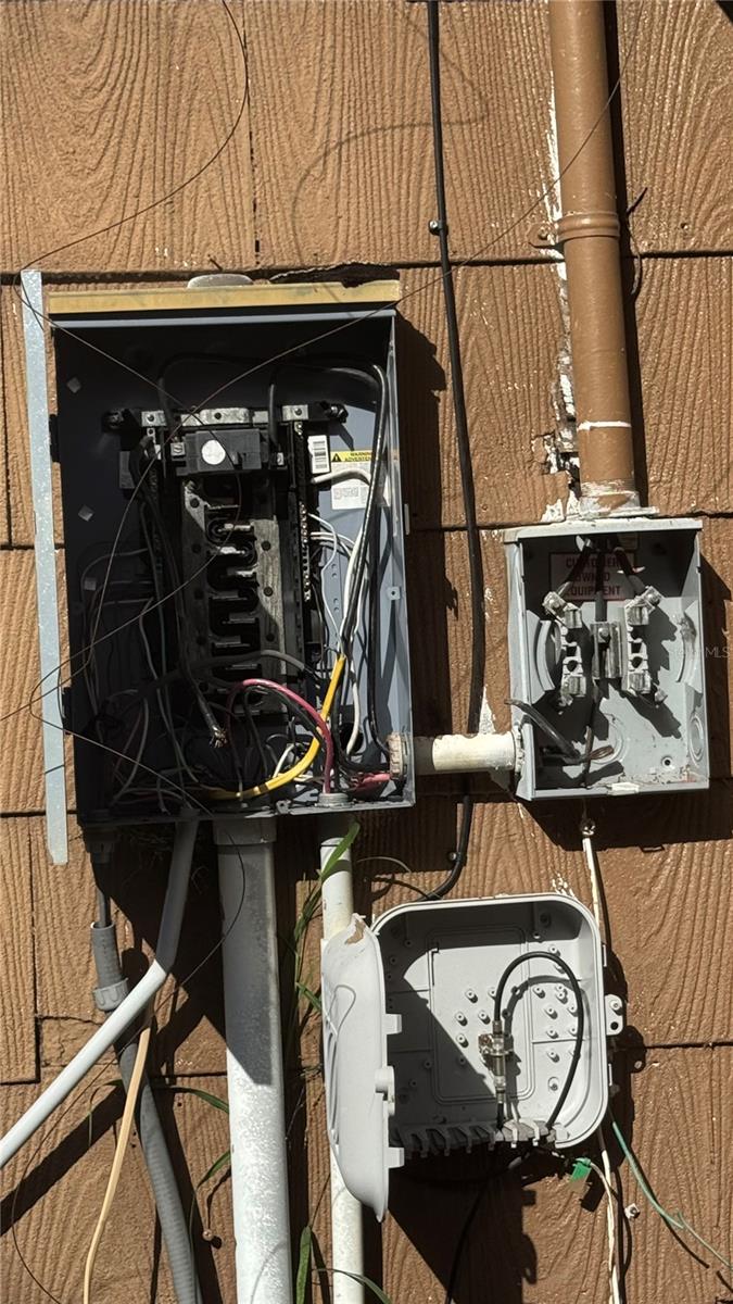 AVON PARK - Residential