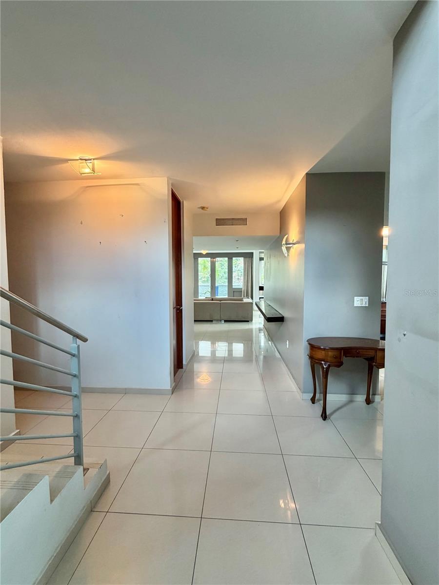 SENDEROS DE MONTEHIEDRA - Residential