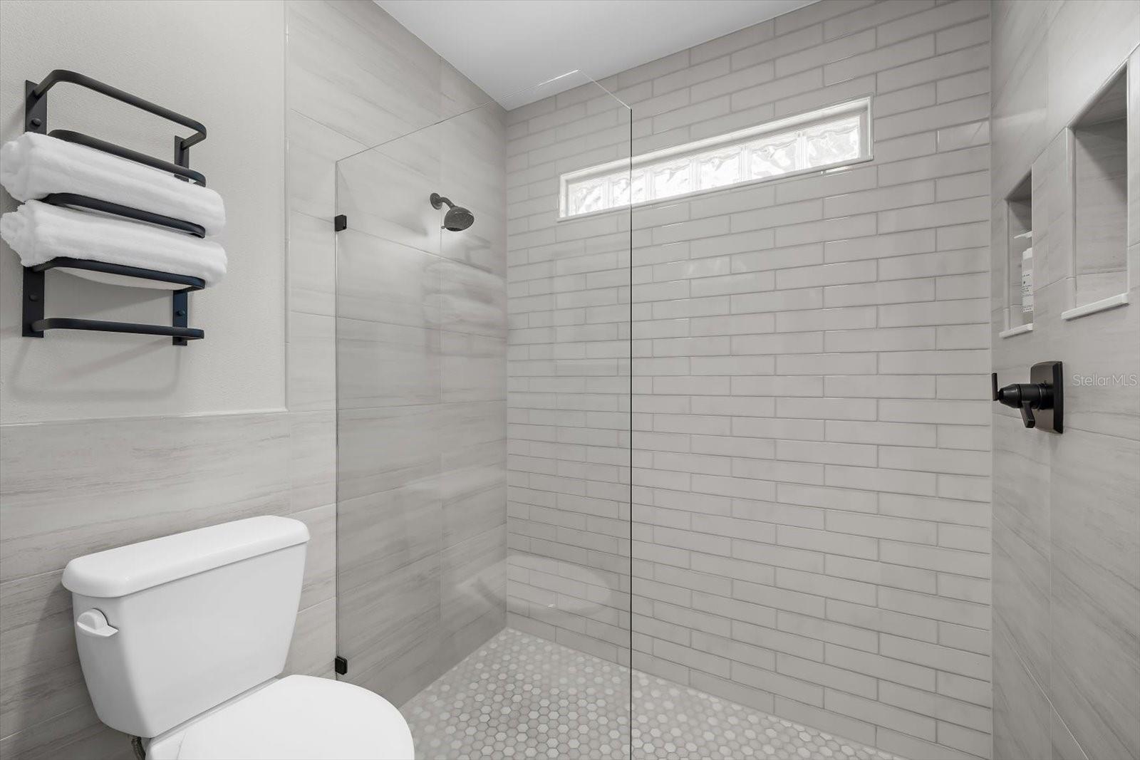 VILLAGE OF WOODLAND HILLS UNIT 1A - Residential