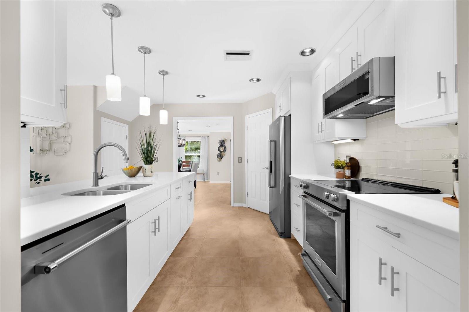 VILLAGE OF WOODLAND HILLS UNIT 1A - Residential