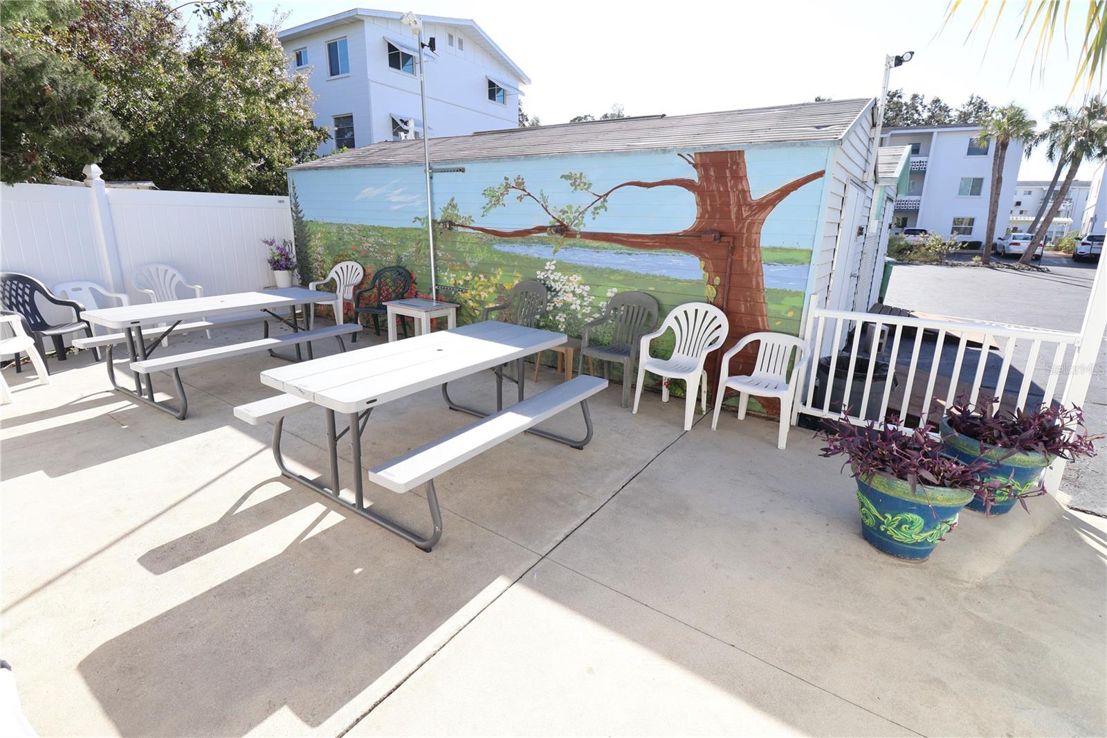 SECOND BAYSHORE CONDOMINIUM - Residential