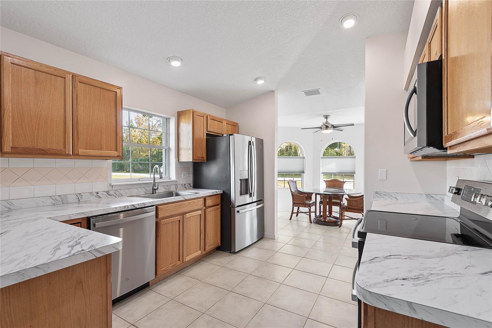 85 BIRD OF PARADISE DRIVE