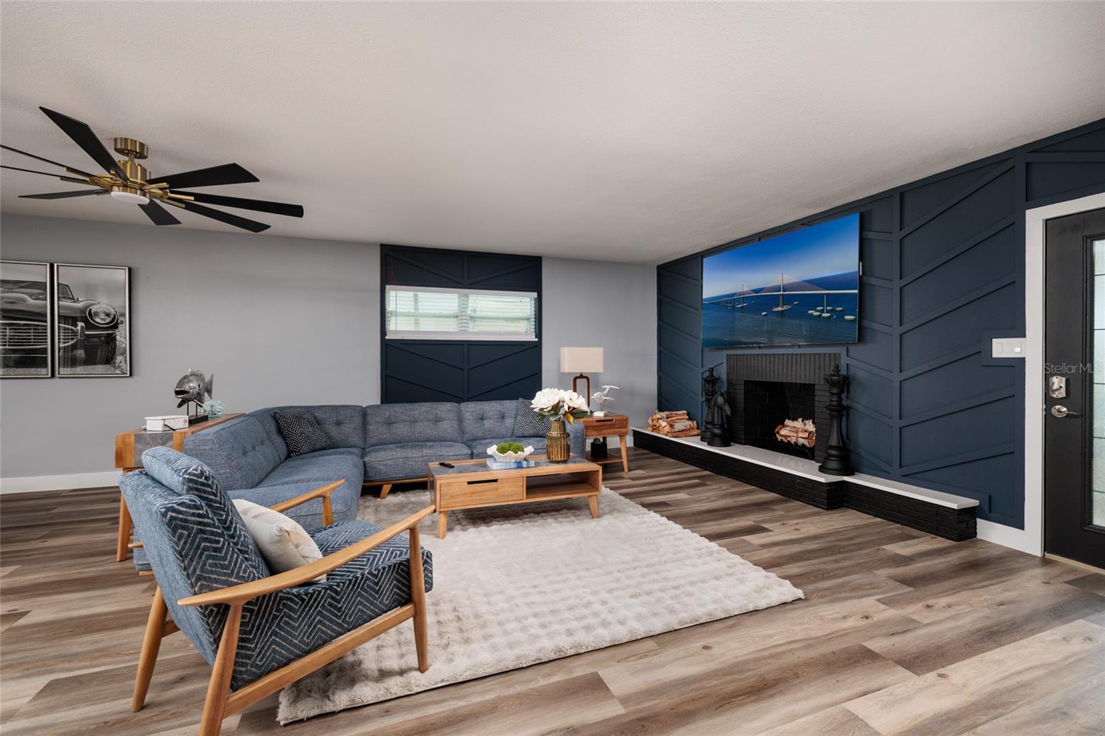 SHORE ACRES OVERLOOK SEC - Residential