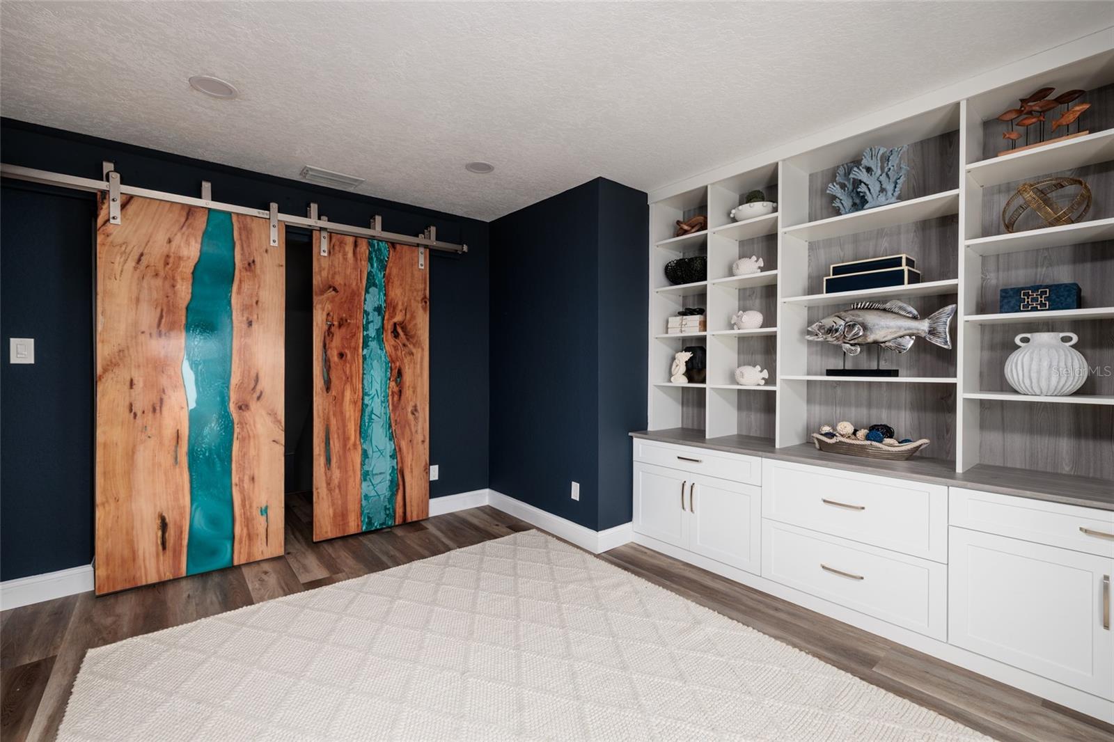 SHORE ACRES OVERLOOK SEC - Residential