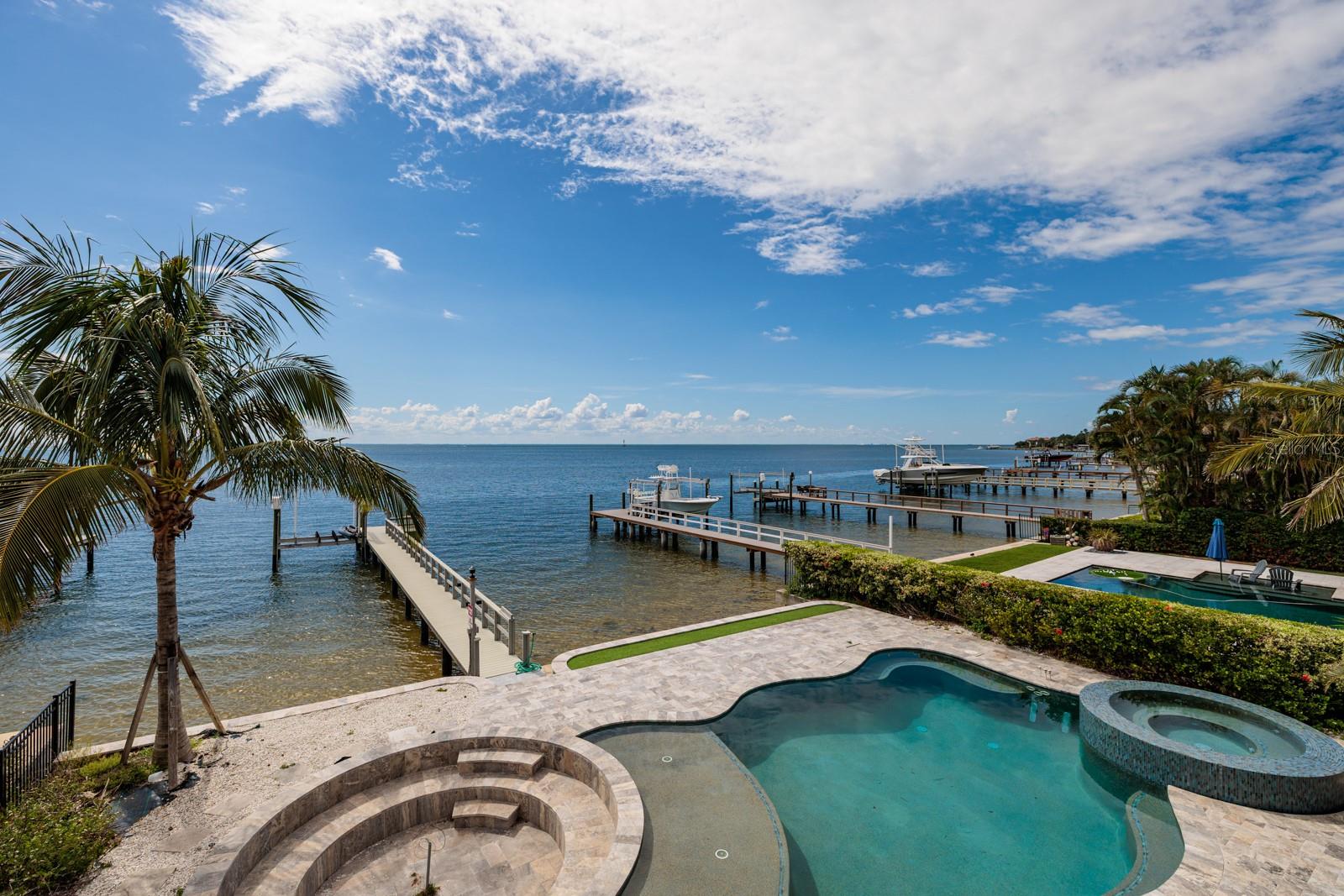 SHORE ACRES OVERLOOK SEC - Residential