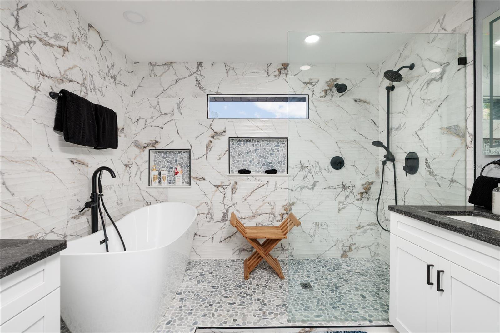 SHORE ACRES OVERLOOK SEC - Residential