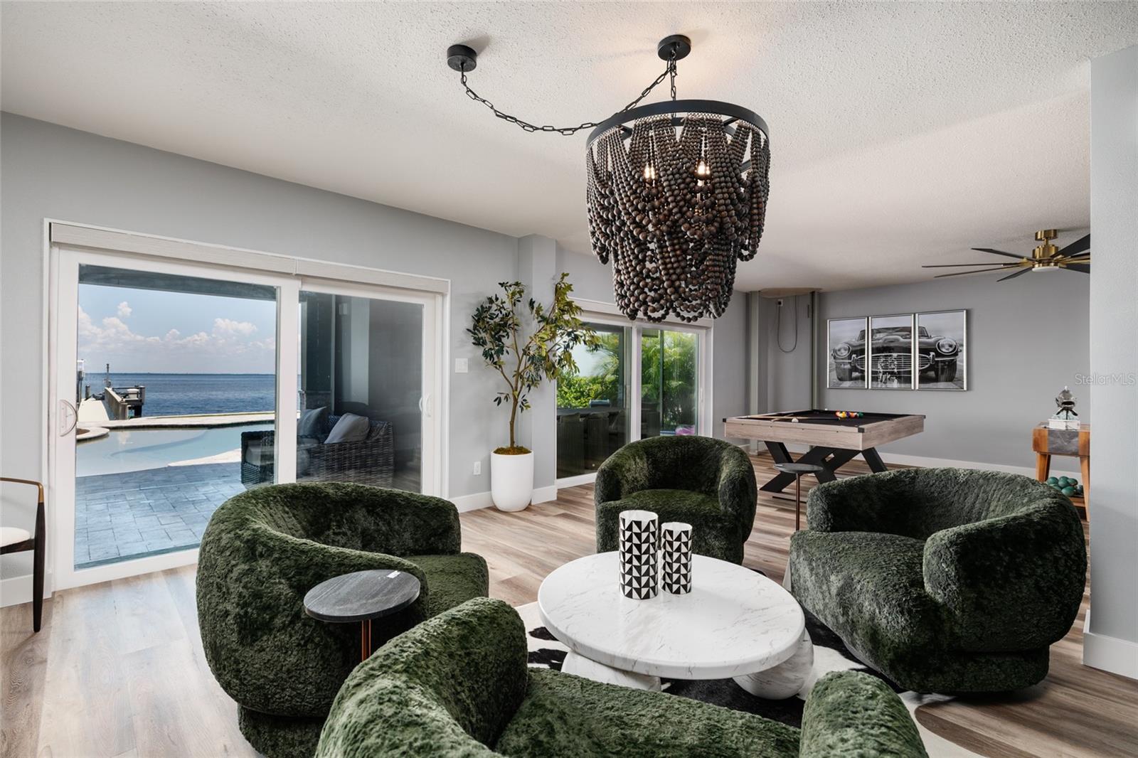 SHORE ACRES OVERLOOK SEC - Residential