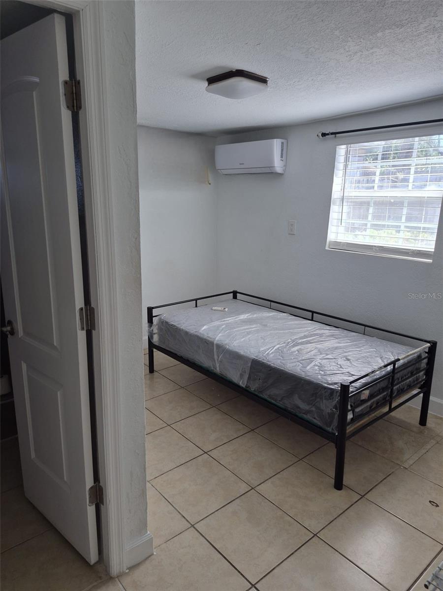 RAMONA PARK - Residential