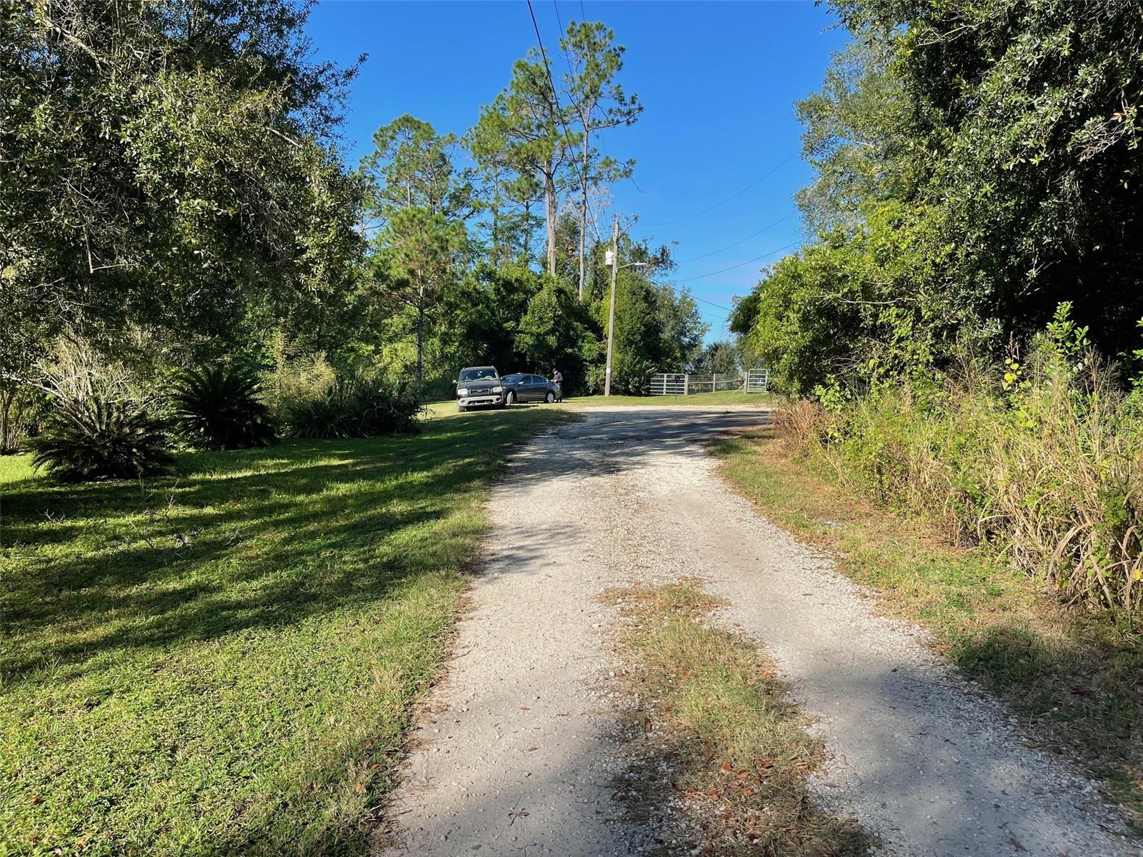 ZEPHYRHILLS COLONY CO - Land