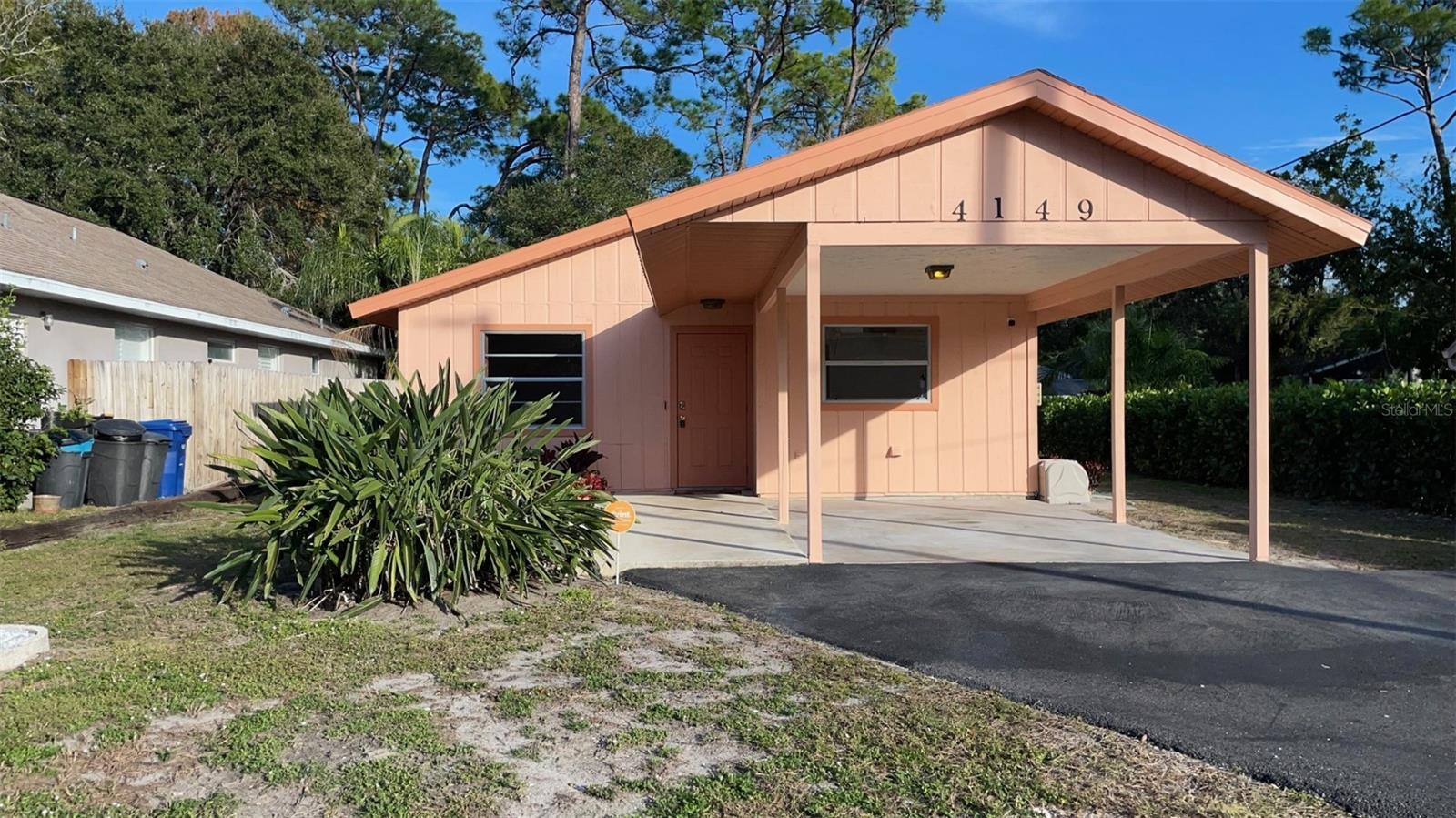 ROLANDO - Residential