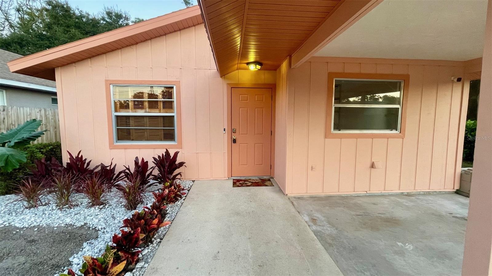 ROLANDO - Residential