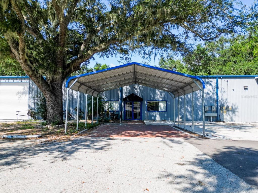 Photo of 112 N Mulrennan Road, Valrico, FL 33594 (MLS # TB8431483)