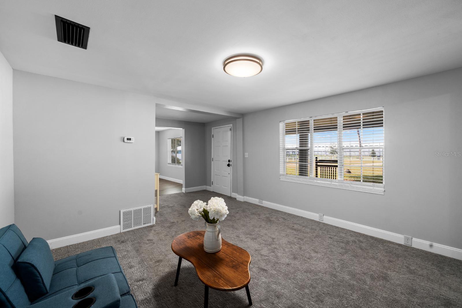 COUNTRY OAK PARK - Residential