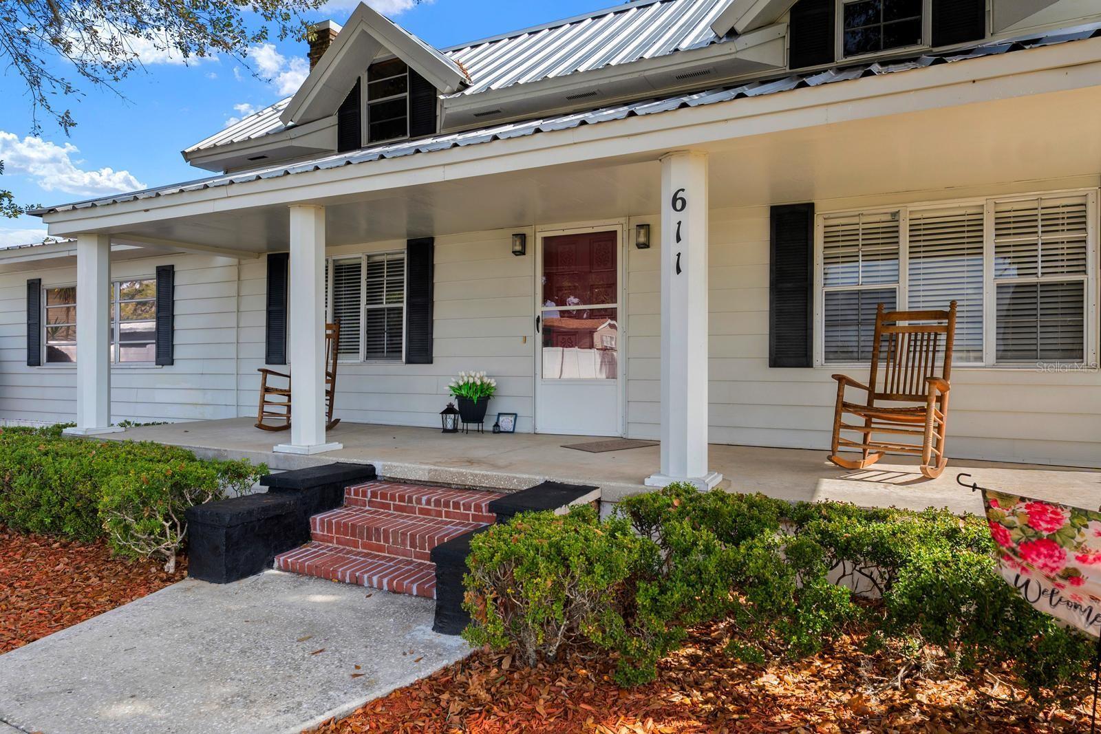 COUNTRY OAK PARK - Residential