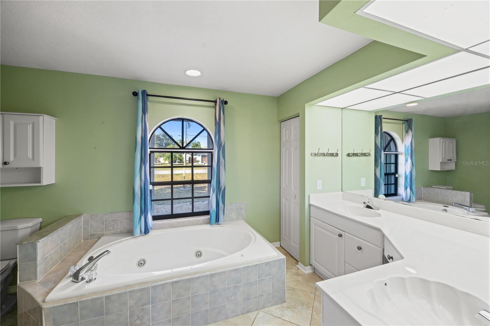 PUNTA GORDA ISLES SEC 23 - Residential