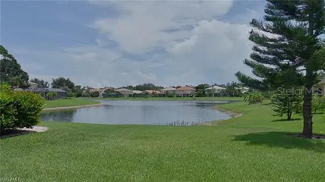 ENCLAVE/LAKES/THREE OAKS - Residential Lease